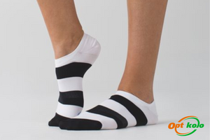 Найбільший вибір шкарпеток для кожної жінки - замовляй на сайті
