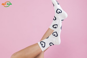 Які жіночі шкарпетки можна купити в постачальника Опт коло?